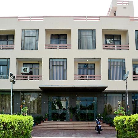Oyo 6012 Hotel Rockwell Jaipur Eksteriør billede