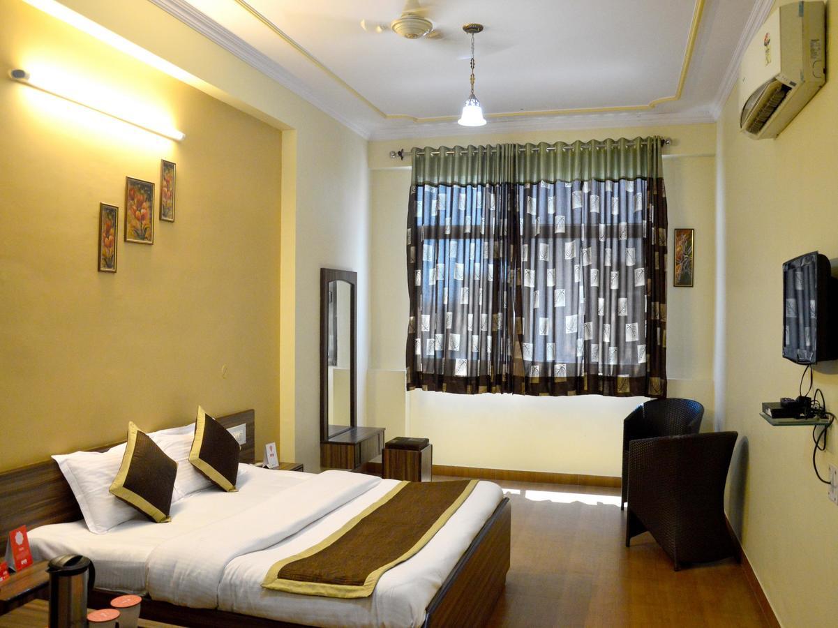 Oyo 6012 Hotel Rockwell Jaipur Eksteriør billede