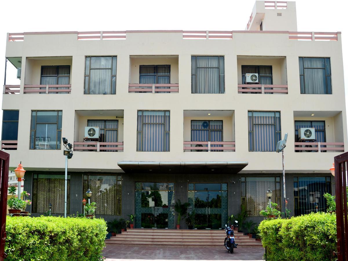 Oyo 6012 Hotel Rockwell Jaipur Eksteriør billede